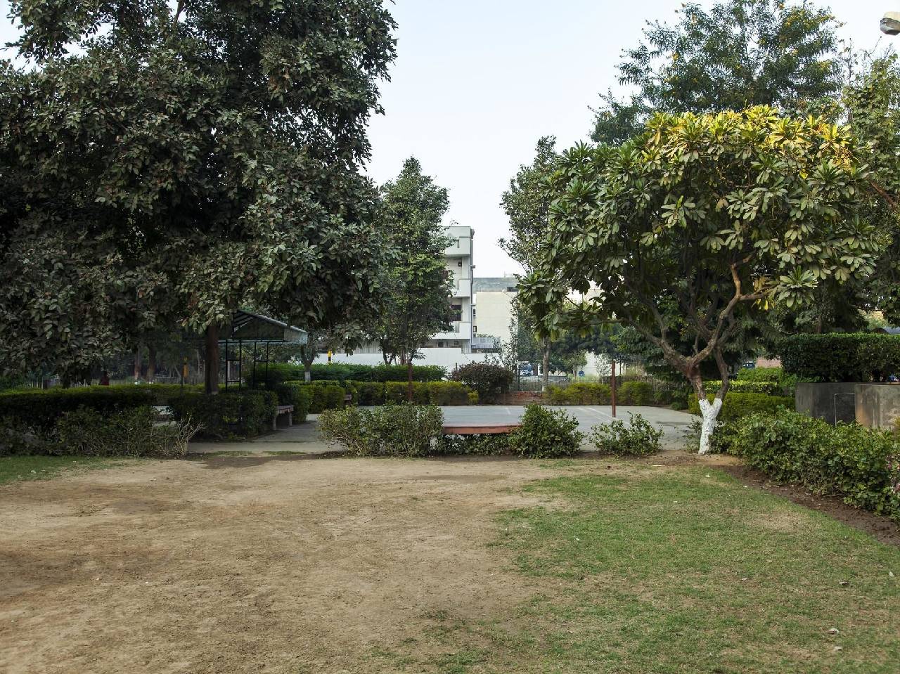 Oyo Flagship Sohna Road South City 2 