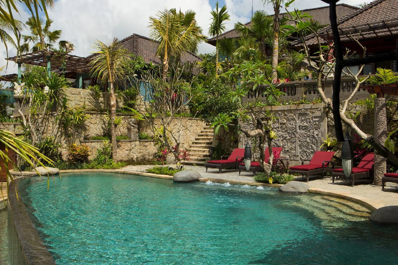 Dwaraka The Royal Villas 