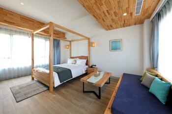 Skyebay Club Guestroom