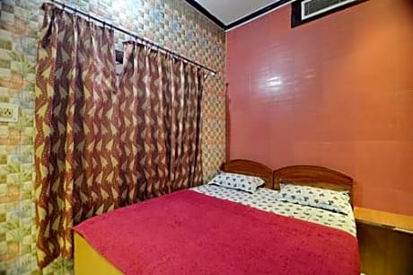Hotel Rashmi 