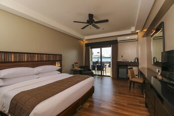Two Seasons Coron Bayside Hotel (توو سیزنس كورون بیسید هتل) Guestroom