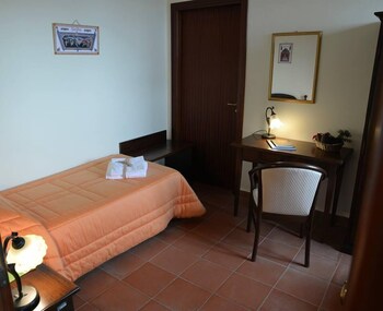 Rifugio Del Parco Guestroom