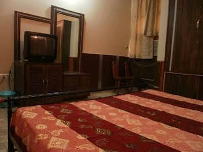 Hotel Sheel Gopal Vision 
