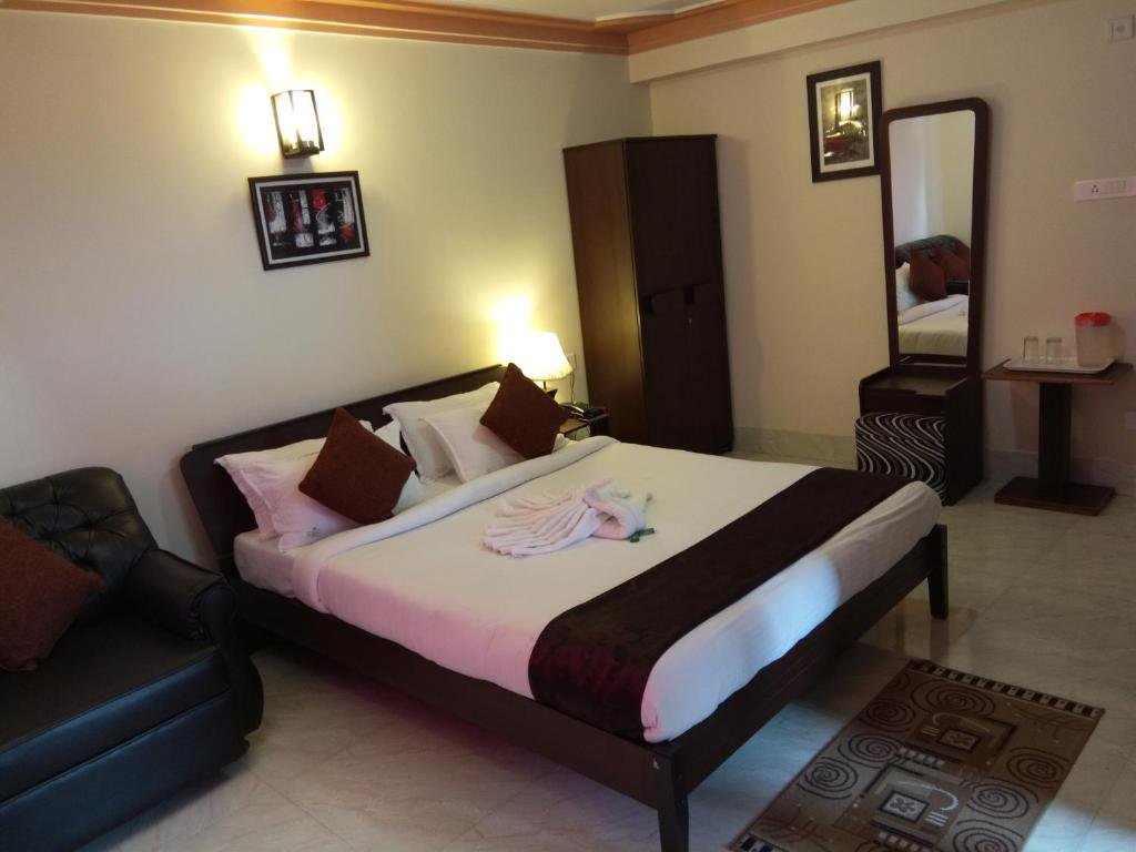 Hotel Kai Fu Khim Residency 