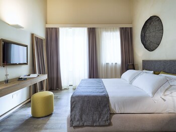 Relais San Giuliano Guestroom