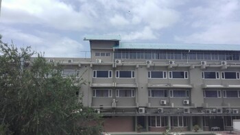 Alleppey Prince Hotel Exterior detail