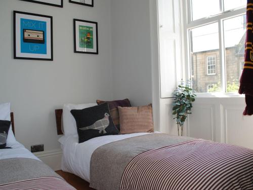 Laburnum Cottage Alnwick (لابورنوم كوتاج آلنویک) 