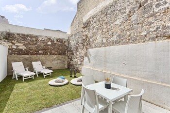 Calasetta Residence (كالاستا رزیدنس) Terrace/Patio