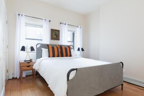 Sophisticated Financial District Suites By Sonder 