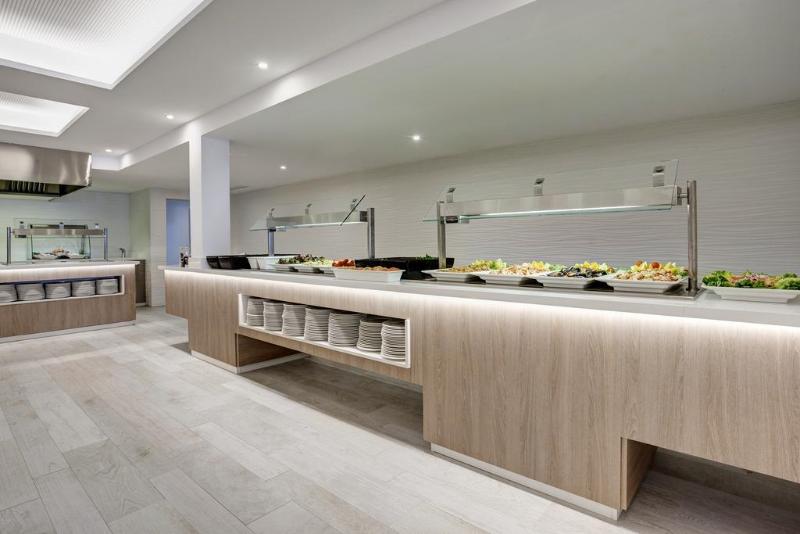 Grupotel Farrutx Restaurant
