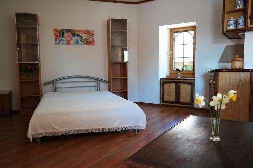 Music Smile Apartment 