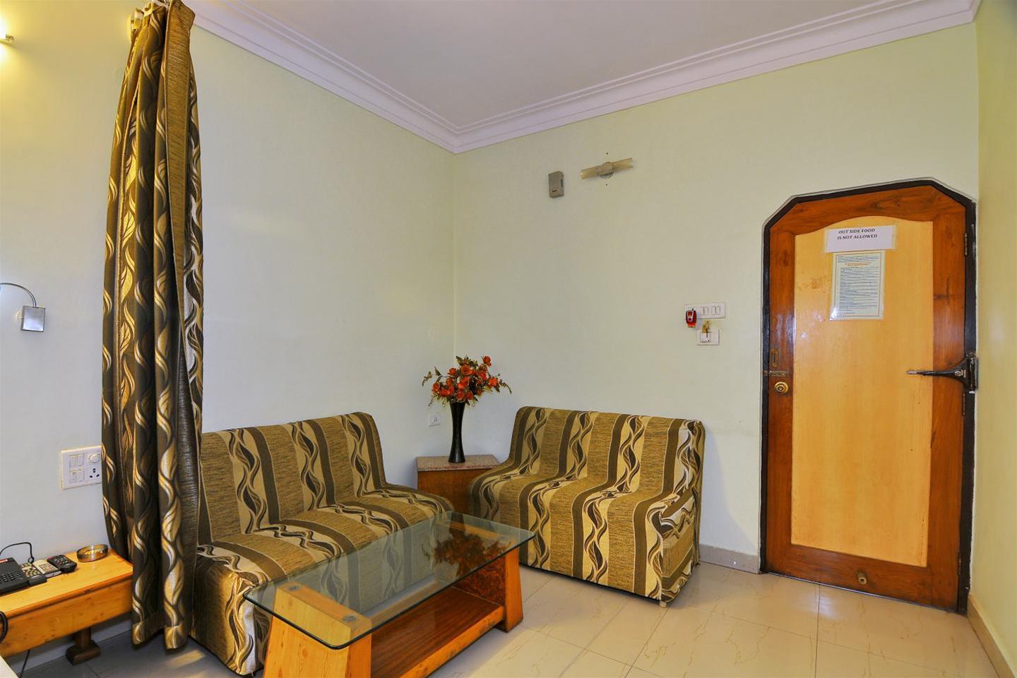Hotel Shikhar Palace 