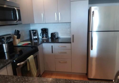 The Tremont 307 