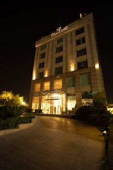 Clarens Hotel Exterior