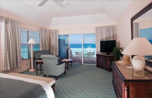 Pompano Beach Club | Southampton Accommodation
