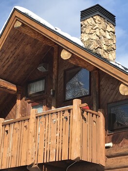 Mori No Log Hotel Kamloops Exterior detail