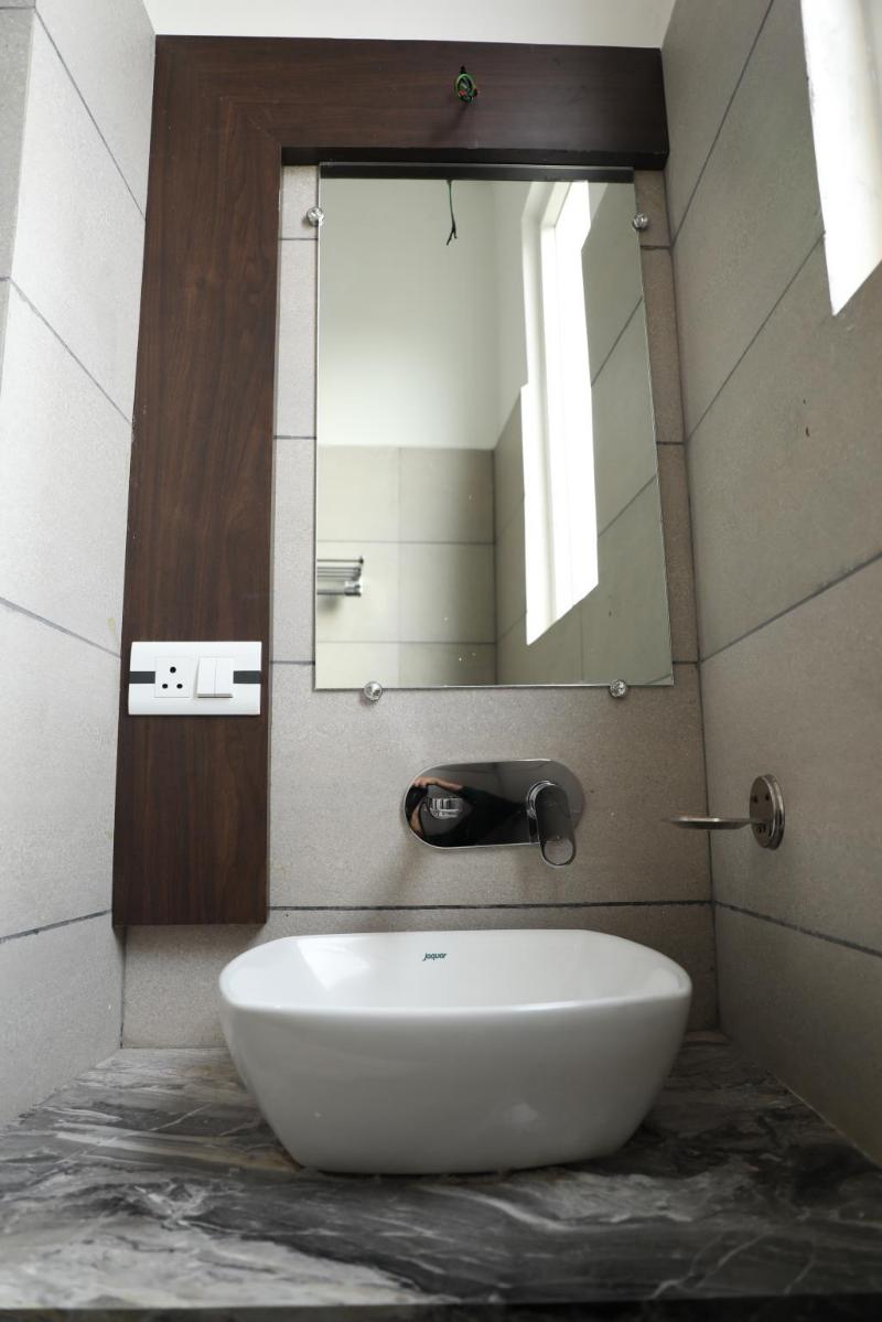 Hotel Aman Residency Amritsar 