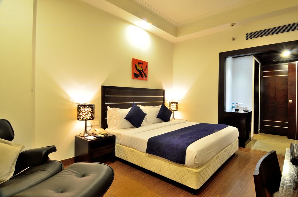 Lakshya's Hotel Guestroom