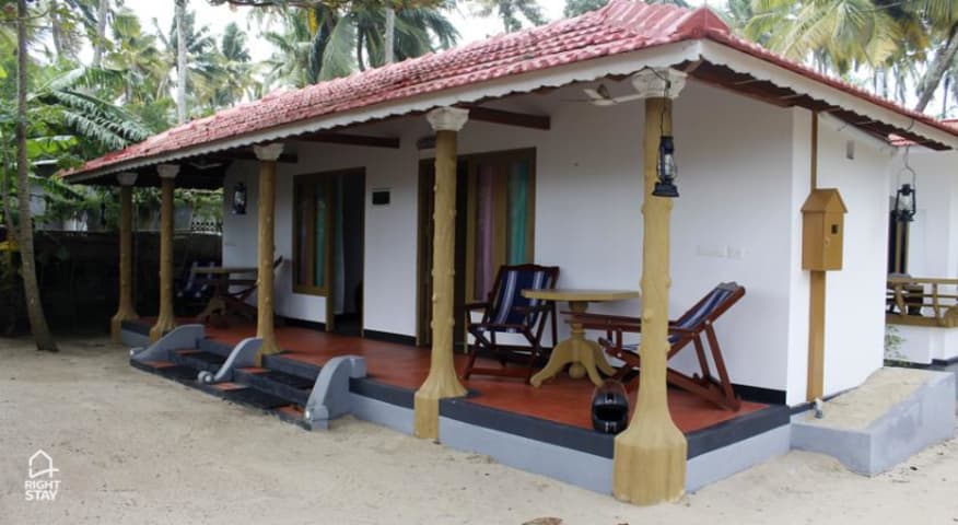 Marari Edens Sea View House 