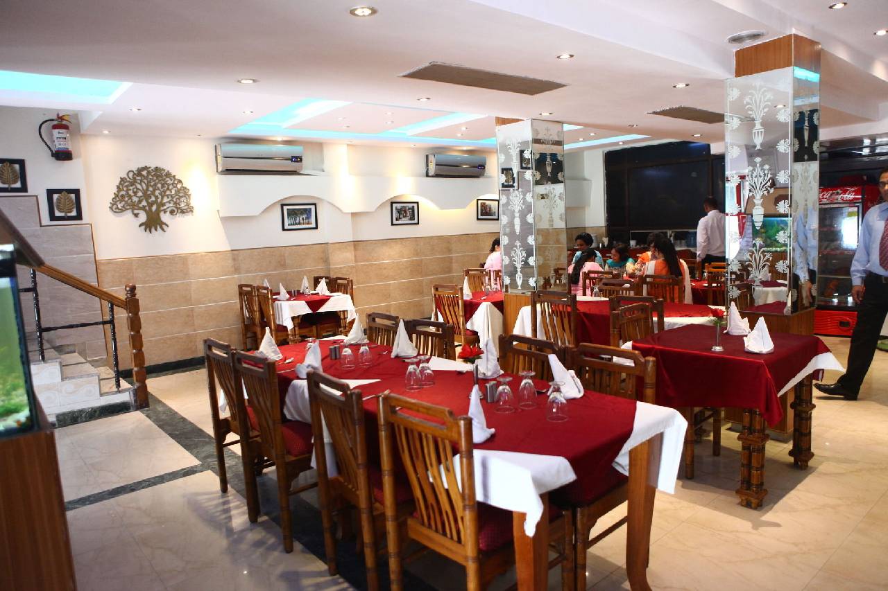 Hotel Ekant 
