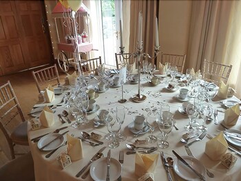 The Courtyard Indoor Wedding