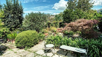 Villa Romano Property Grounds