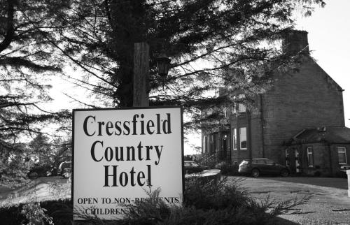 Cressfield Country House Hotel (كرسفیلد کانتری هاوس هتل) 