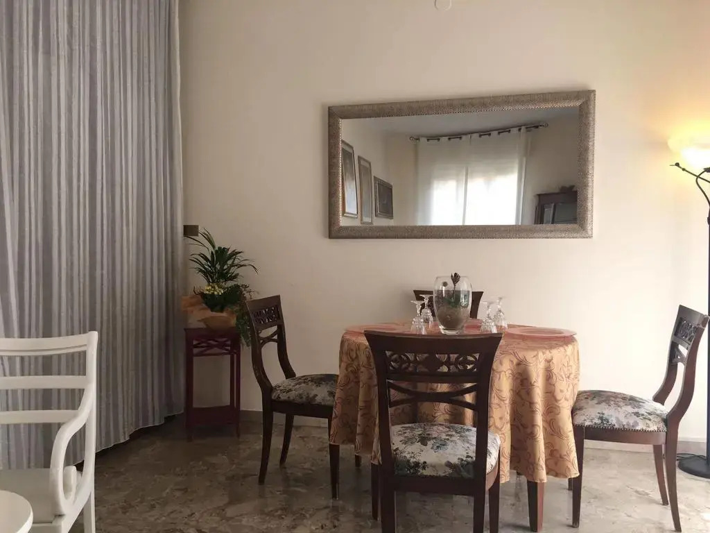 Casa Stimate 