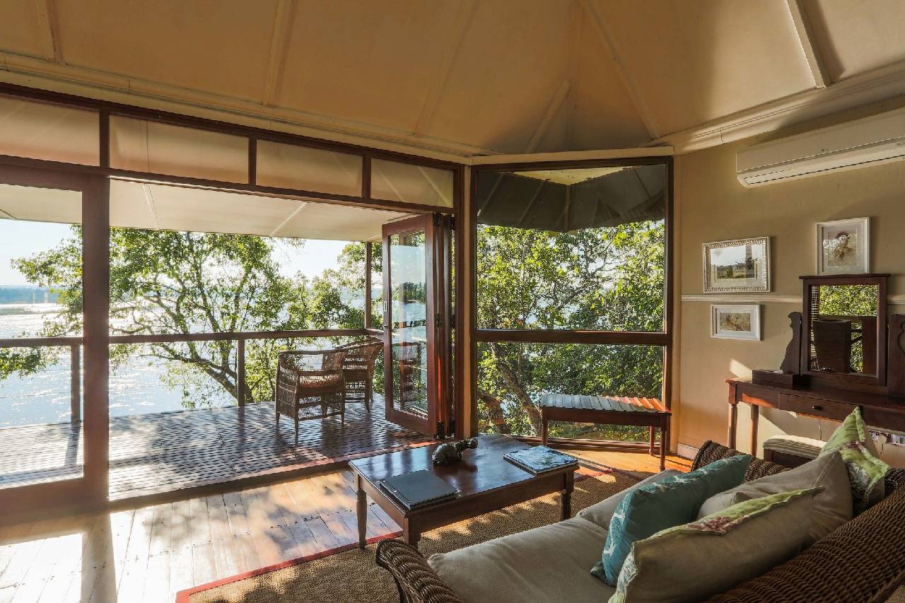 The River Club 