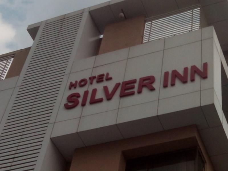 Hotel Silver Inn 