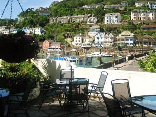 Bridgeside Guest House B And B 