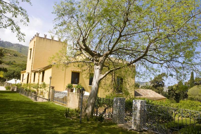 Villa Pilati Bed & Breakfast General view