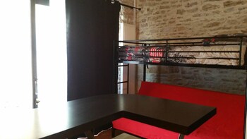 Chambre D'hôtes Chez Laurence (چامبر دهôتس چز لاورنس) Guestroom