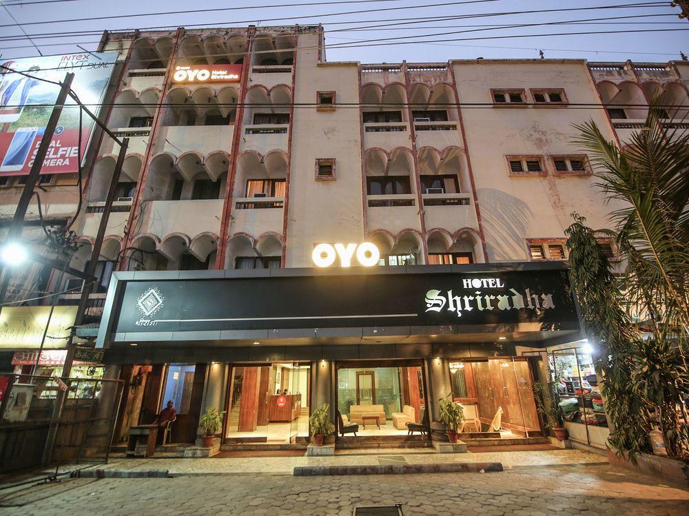 Oyo 10606 Hotel Shriradha Civic Centre 