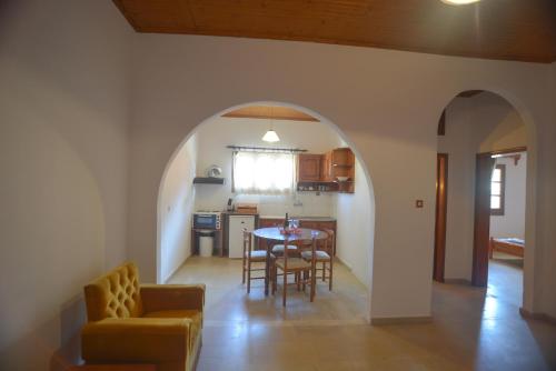 Alex Katerina Apartments 