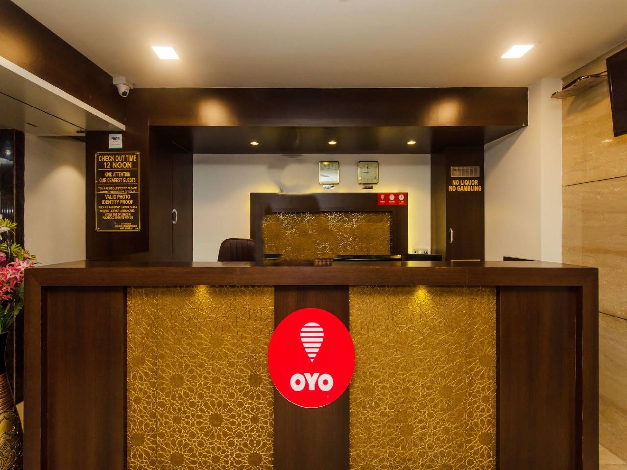 Oyo 8207 Vashi 