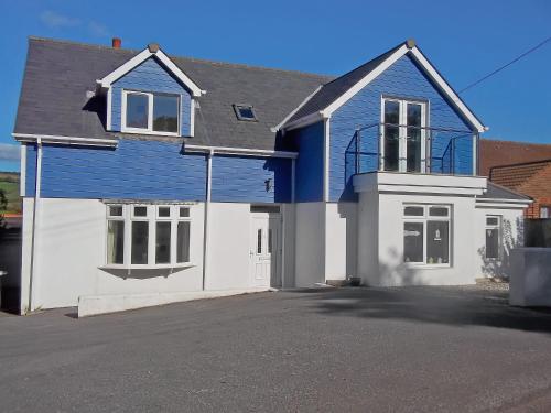 The Moorings 
