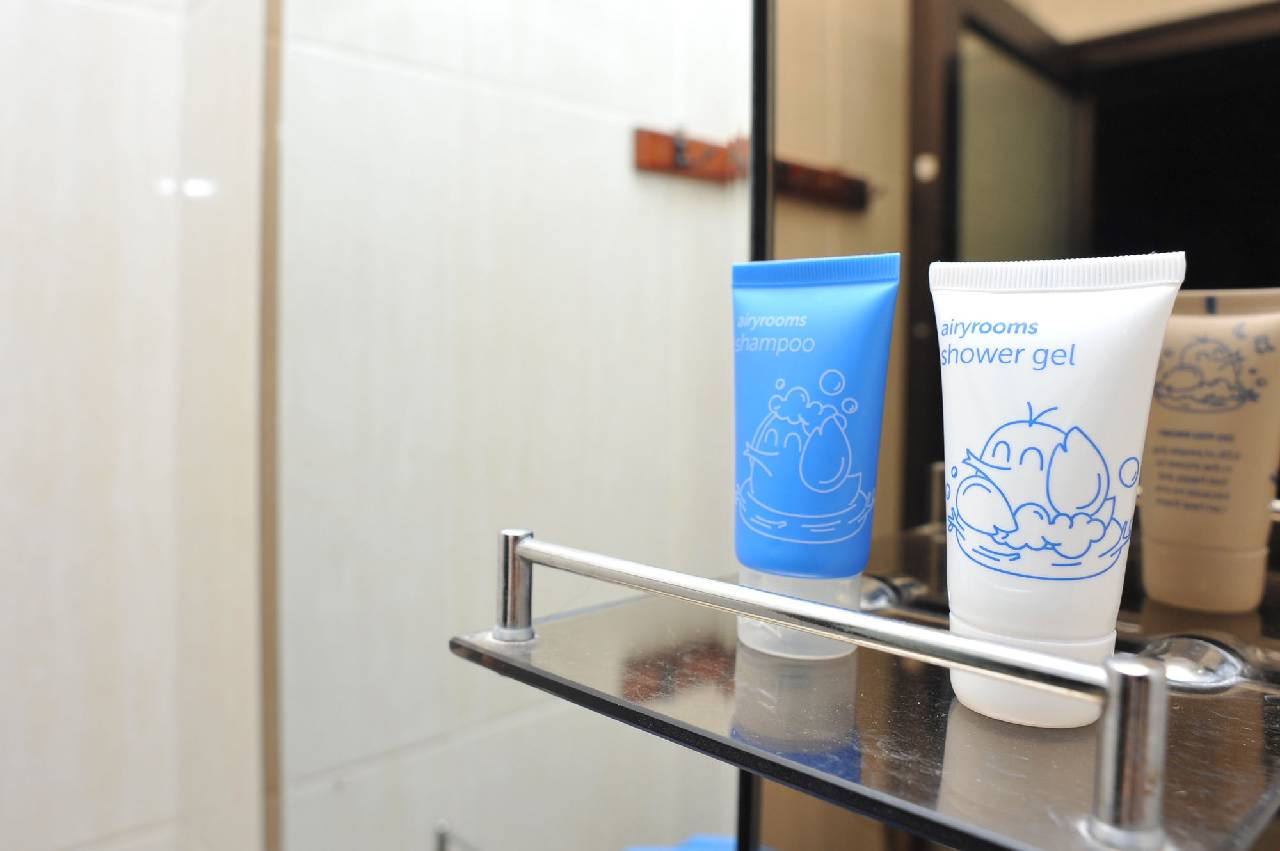 Airy Renon Tukad Batanghari Dua Belas 8 Bali (آیری رنون توكاد باتانگهاری دوا بلاس ۸ بالی) 