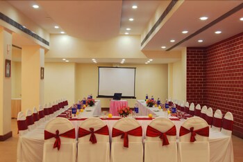 Lords Plaza Surat Meeting Facility