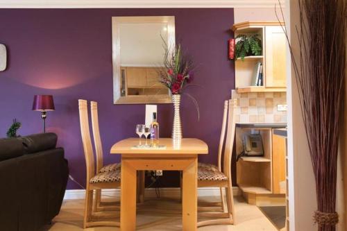 The Gallery ( گالری) 