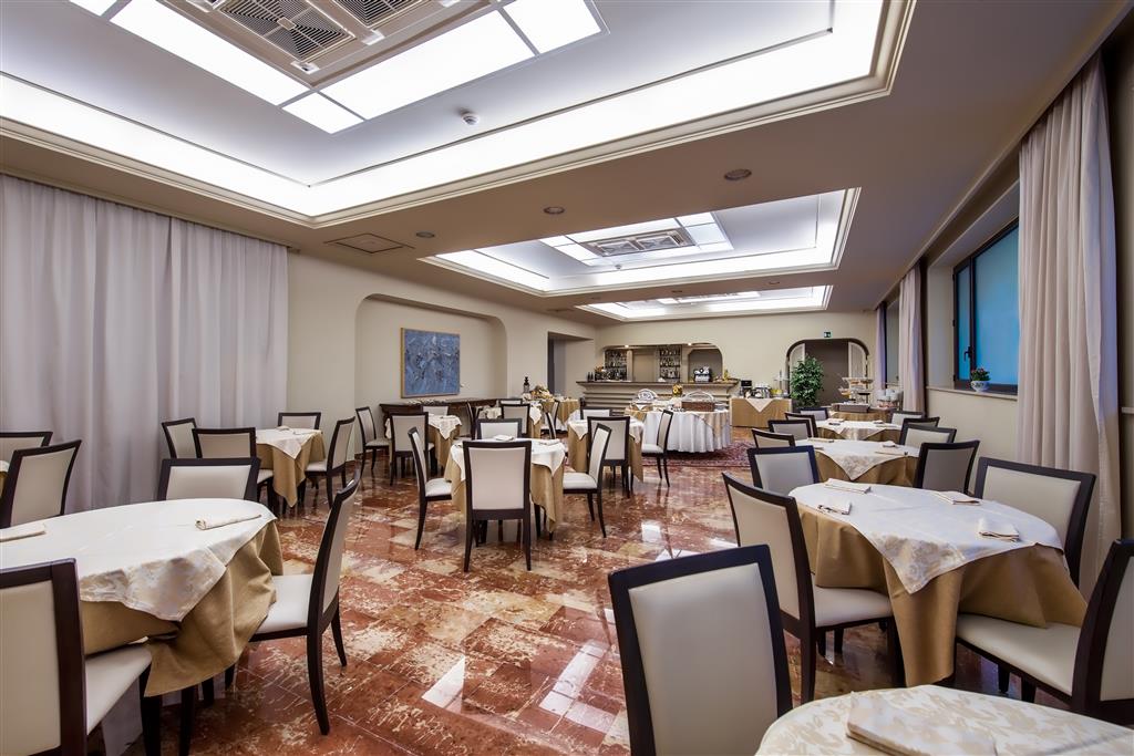 Best Western Hotel Stella D'italia Breakfast Area