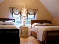 Holman Street Apartment (هولمان استریت آپارتمان) 