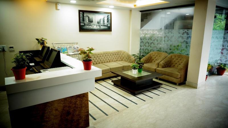 Hotel Golden Laurel Inn 