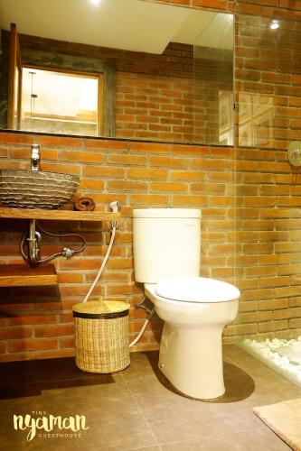 Tiny Nyaman Hostel 
