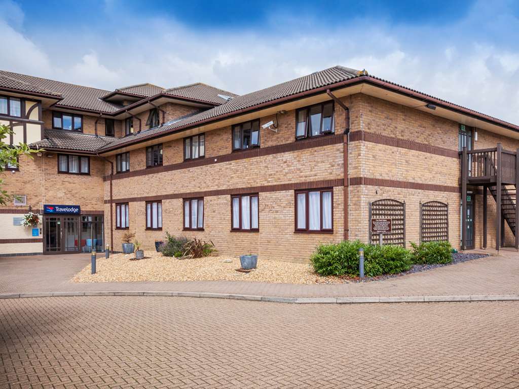 Travelodge Milton Keynes Shenley Church Exterior view