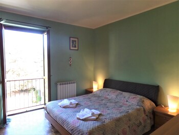Appartamento Raffaello Guestroom
