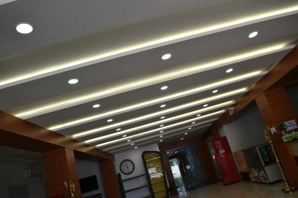 Hotel Surag Residency 