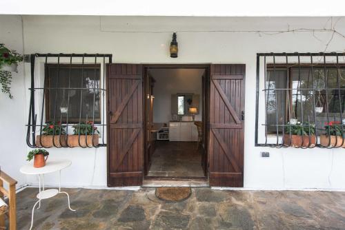 Sani Cottage 