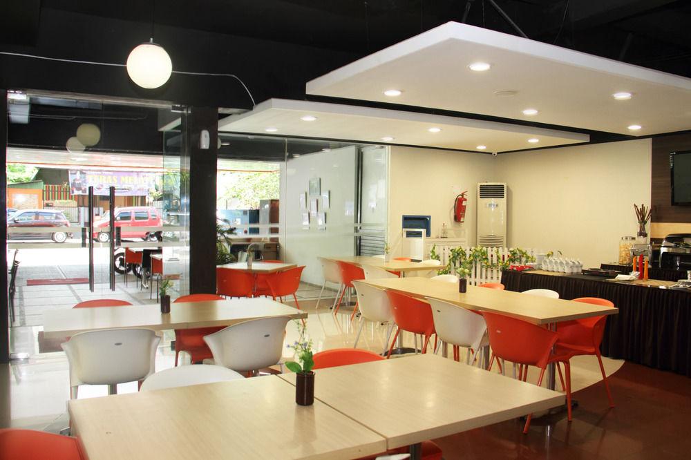Airy Panakkukang Boulevard Topaz F8 Makassar 