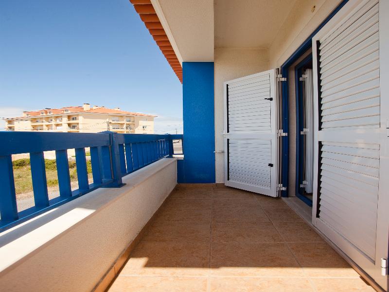 Ericeira Chill Hill 3 Sea Food Room
